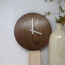 Round Wall Clock American Black Walnut Minimalist Scandi-style - thumbnail 3