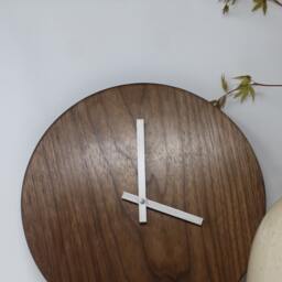 Round Wall Clock American Black Walnut Minimalist Scandi-style - thumbnail 4