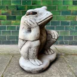 Sitting Frog Sculpture Concrete Amphibian Figurine Outdoor Yard Ornament Toad Decoration Front Door Statue Handmade Gift - thumbnail 2