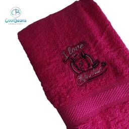 Chihuahua Dog Towel - Personalised Face Cloth/Hand Bath Embroidered - thumbnail 1