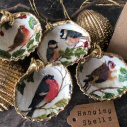 Bullfinch Decoration, Hanging Garden Birds Ornament, Christmas Cockle Shell Decorations, Nature Lover Bird Lovers Gift - thumbnail 4