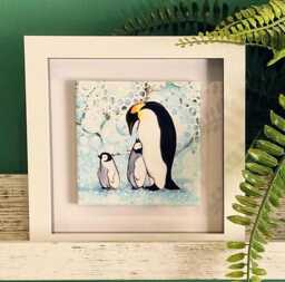 Penguin Wall Art Framed Housewarming Birthday Gift Home D??cor Picture Bird - thumbnail 1