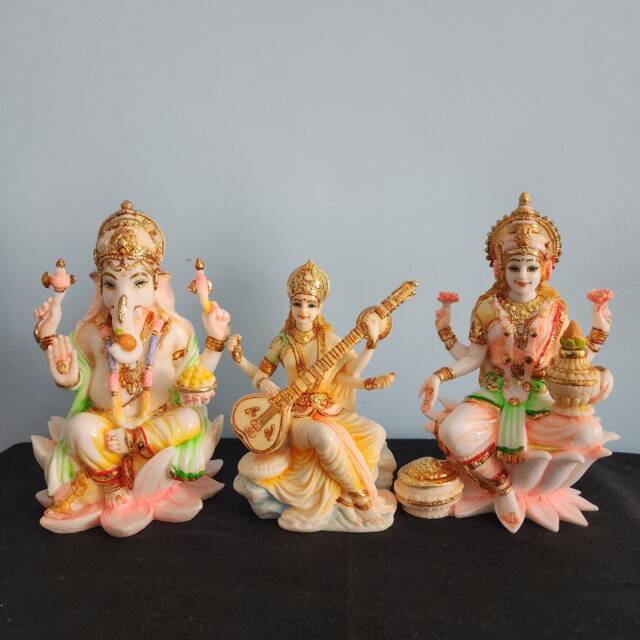 Saraswati Statue 5.5 - image 1