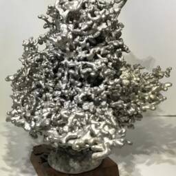 "Sculpture ""Jubilant" - thumbnail 2