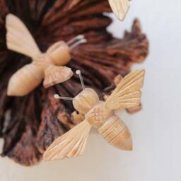 Wooden Bee Wall Art, Hanging Decoration, Hanging, Rustic, Nature, Handmade Deco, Wood Carving, Valentine Day Gift For Her - thumbnail 4
