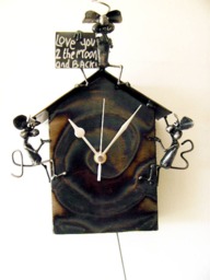 "Love Clock With Mice Blowing Kisses Saying ""I You To The Moon & Back" - thumbnail 1