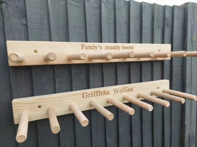 Personalised Welly Wellington Wellies Wooden Rack Boot Holder Wall Mounted Active