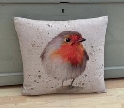 Christmas Robin Print Cushion Cover Beige Linen Look, Country Home Decor - thumbnail 1