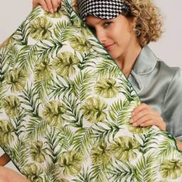 22 Momme 100% Pure Mulberry Silk Pillowcase/Natural Gift For Loved Ones - thumbnail 3
