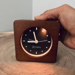 Quiet Analog Alarm Clock, Clock Silent Wooden, Night Light, Gentle Sound, No Ticking Noises, Minimalist, Snooze Function - thumbnail 2