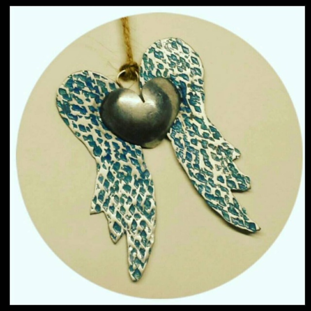 Silver Angel Wings Memorial, in Memory Of, Christmas Decoration Ornament. Can Be Personalised With A Name & Or Different Colour