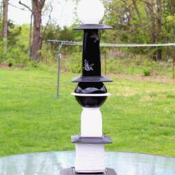 Checkmate Totem, Tall Glass Tower, Glass Art, Yard Art, Deck Art, Glass Totem, Glass Yard Art, Wedding Deco, Garden Art - thumbnail 4