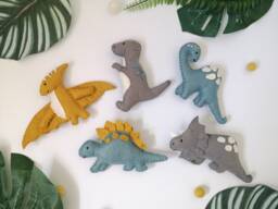 Felt Dinosaur Wall Hanging, Room Decor, Themed Bedroom, Blue & Green Bunting, Dino Decorations - thumbnail 1