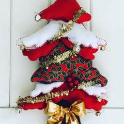 Christmas Tree Door Hanger, Bell Ornament, Handmade in Felt - thumbnail 3