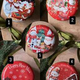 Set Of 3 Strawberry Scented Soy Christmas Candles - Customizable Metal Tins - thumbnail 3