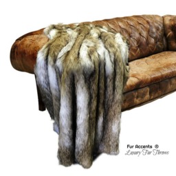 Faux Fur Throw Blanket - Coyote Wolf Style, Plush Minky Lining - thumbnail 2