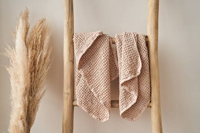 Set Of 2 Hazelnut Linen Waffle Hand Towels Soft Cotton-Linen Blend - image 1