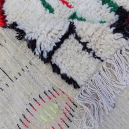 Hand-Knotted Wool Azilal Rug, Ivory Berber Carpet - 1.3M X 2.35M - thumbnail 2