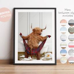 Highland Cow Drying With A Towel in Bathroom Print, Bathing, Funny Bath Animal Bathtub, Tub - thumbnail 2