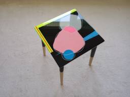 Abstract Pop Art Resin Side Table, Modern Black Pink Epoxy Coffee Table