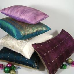 Magenta Sari Lumbar Pillow Cover Gold Embellished Silk Throw - thumbnail 4