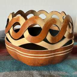 Mac's Original, One Of A Kind, Hand Carved Apple Gourd Art Bowl - thumbnail 3