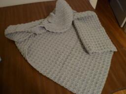 Hooded Swaddling Blanket - thumbnail 1