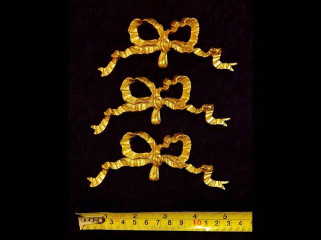 3 Gilt Gold Or White French Style Decorative Ribbon Onlay Applique Wall Furniture Moulding Pediment Plastic Decoration - image 1