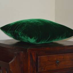 "Green Coloured Pillow/Sham Cover in Viscose Velvet - 18 "" X" - thumbnail 2
