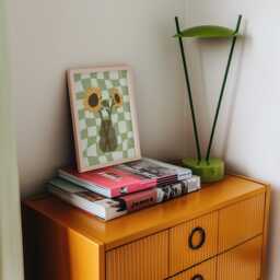 Green Sunflower Flower Print, Checkered Prints, Bold Colourful Wall Artwork, Abstract Vase, Unframed Prints - thumbnail 2