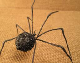 Black Glitter Spider - thumbnail 1