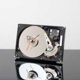 Hard Drive Clock, Unique Desk Man Cave Gift, Decor, Art, Stuff, Industrial Mens Decor - thumbnail 3