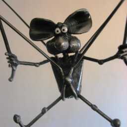 Parachutist Mouse Made From Recycled Steel - thumbnail 2