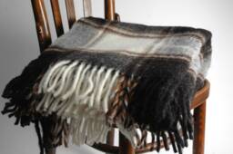 Black/Brown/Cream White Large Check Wool Throw Blanket Pure Wool With Fringes Lambswool Throws 55''x81''/140x205cm - thumbnail 1