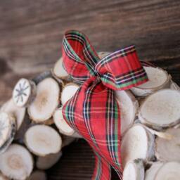 Christmas Wreath, Holiday Wreath, Woodland Decor, Door Xmas Decorations, Wooden Slices - thumbnail 3