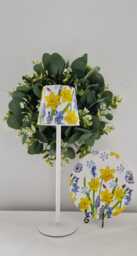 Beautiful Tall Daffodil Meadow Indoor/Outdoor Usb Rechargeable Table Lamp.matching Picture Plate Available.cordless.hand Decorated - thumbnail 1