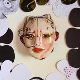 Ceramic Wall Face With Wire Details - thumbnail 2