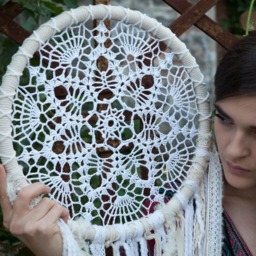 Crochet Dreamcatcher Wall Hanging, Boho Nursery Decor - thumbnail 2