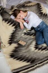Hand Woven Wool Blanket King Size Gray Bedspread