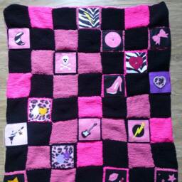 Pink & Black Hand-Made Knitted Rock'n'roll Blanket - thumbnail 3