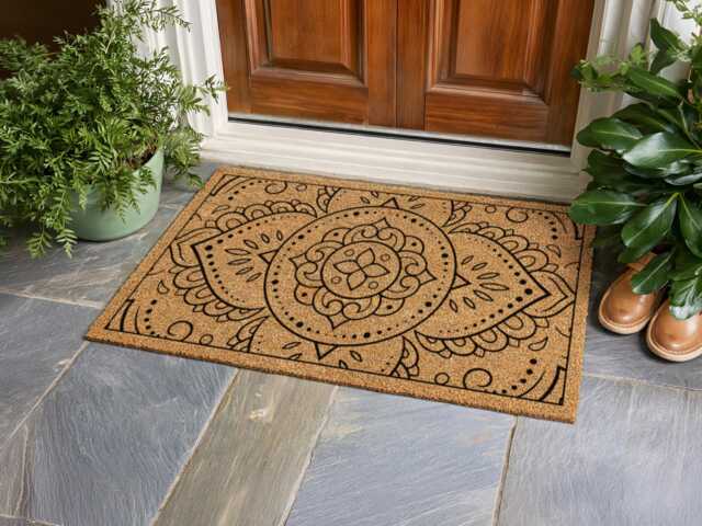 Winged Medallion Door Mat I Symmetrical Patterned Porch Stylish Floor D??cor - image 1