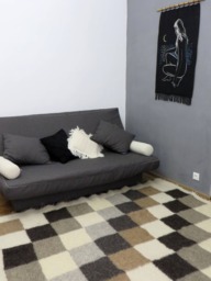 Handwoven Wool Area Rug Scandinavian Modern Carpet - 180x220cm - thumbnail 1