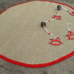 Burlap Christmas Tree Skirt With Red Linen Lace Rustic Farmhouse Holiday Decor - thumbnail 4