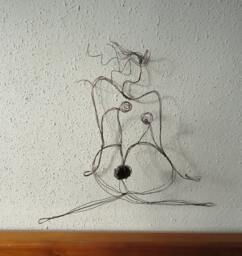 Distance Boyfriend Relationship Gift Soulmate Woman Metal Wire Sculpture Abstract Art Valentine Day Anniversary Wall Hanging - thumbnail 1