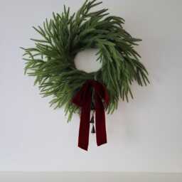 20 Inch/50cm Realistic Norfolk Pine Christmas Wreath Burgundy Velvet Ribbon Bells - thumbnail 2