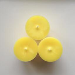 Frozen Banana Strong Scented Yellow Votive Candle - thumbnail 2