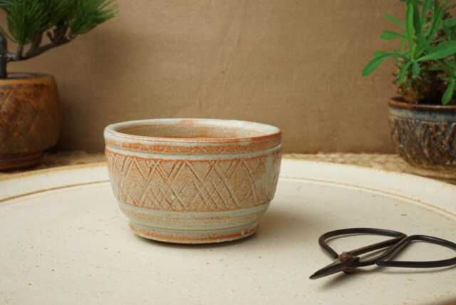 Handmade Green Orange Mame Bonsai Pot. 8cm Diameter, 5.5cm High. G2591 - image 1