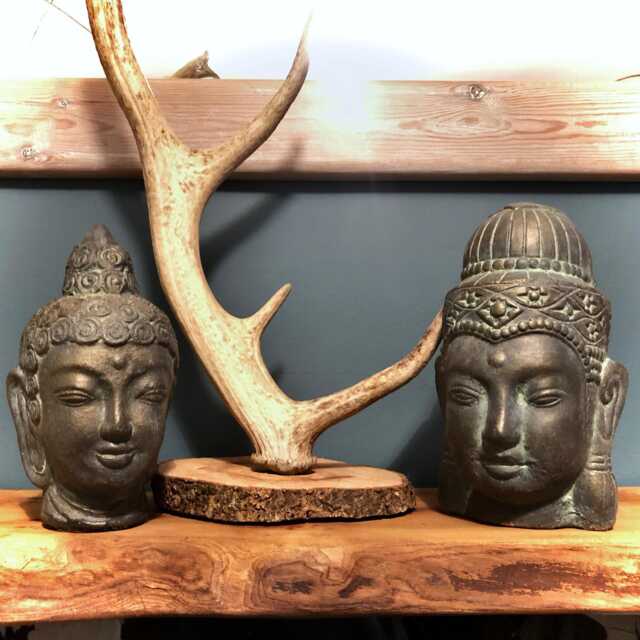 Pair Of Buddha Heads Stone Home Or Garden Ornaments - Knowledge & Wisdom - image 1