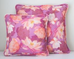 Lotus Blooms - Cushion Parma Violet - thumbnail 1