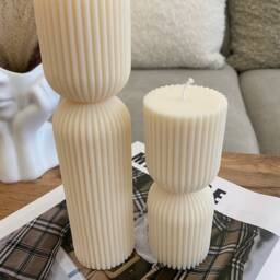 Hourglass Ribbed Soy Wax Candle Set Table Decor - thumbnail 3